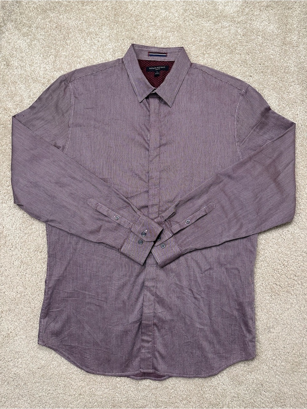 Banana Republic Men's Long-Sleeve Button-Up Shirt - Burgundy Stripe